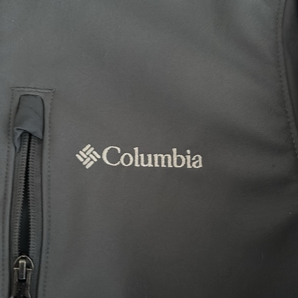 Brand new with tags. Columbia mens small Ascender Softshell jacket - Picture 4 of 8